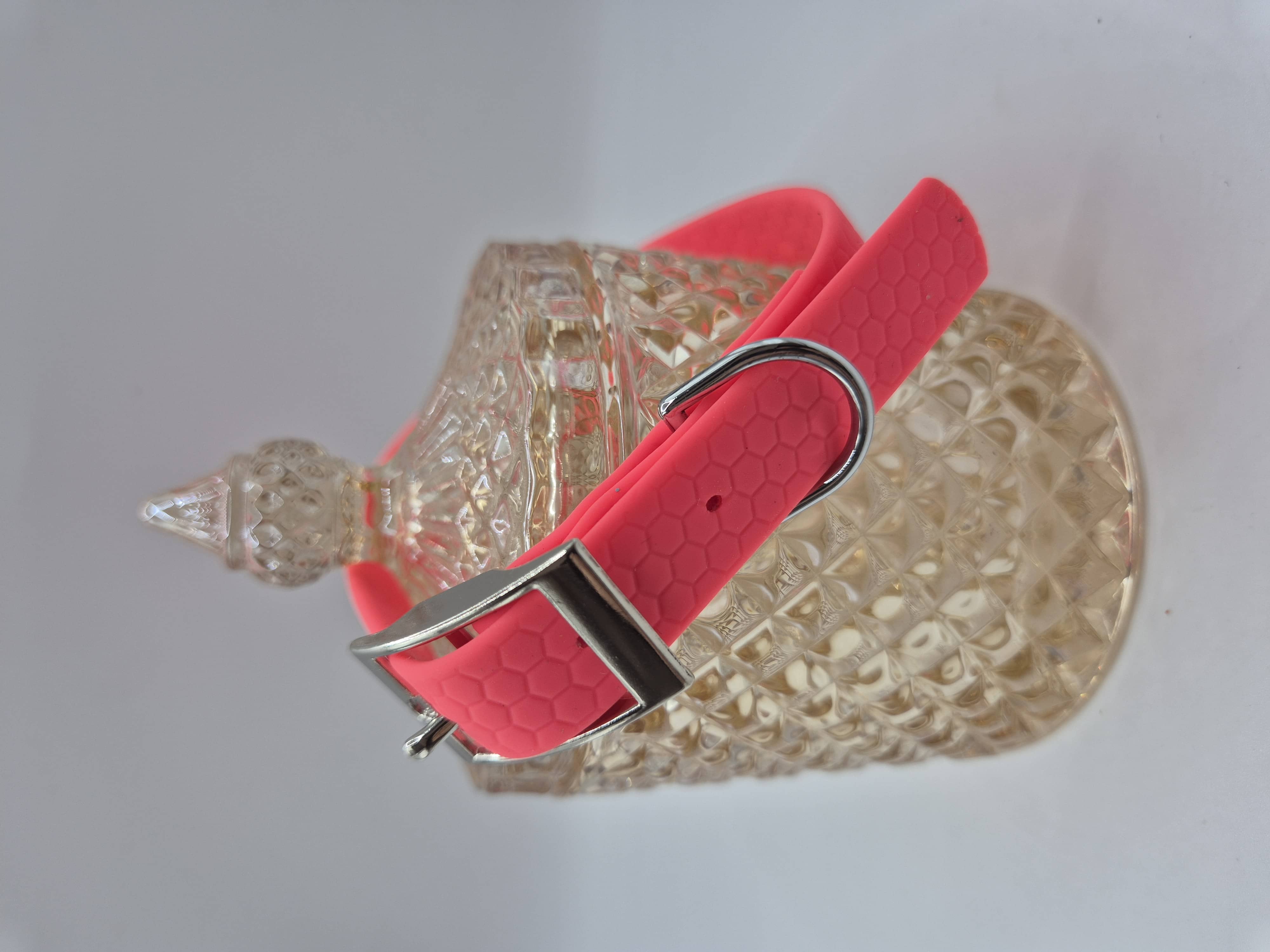 Hexa Halsband Rosa